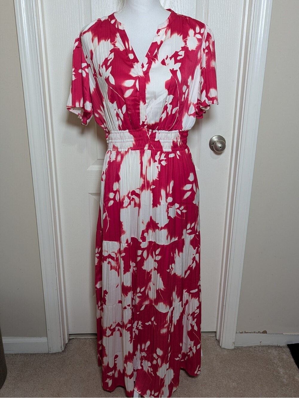 Simply Vera Wang Maxi Dress Pink/White Elastic Waist Women's Size Medium NWT